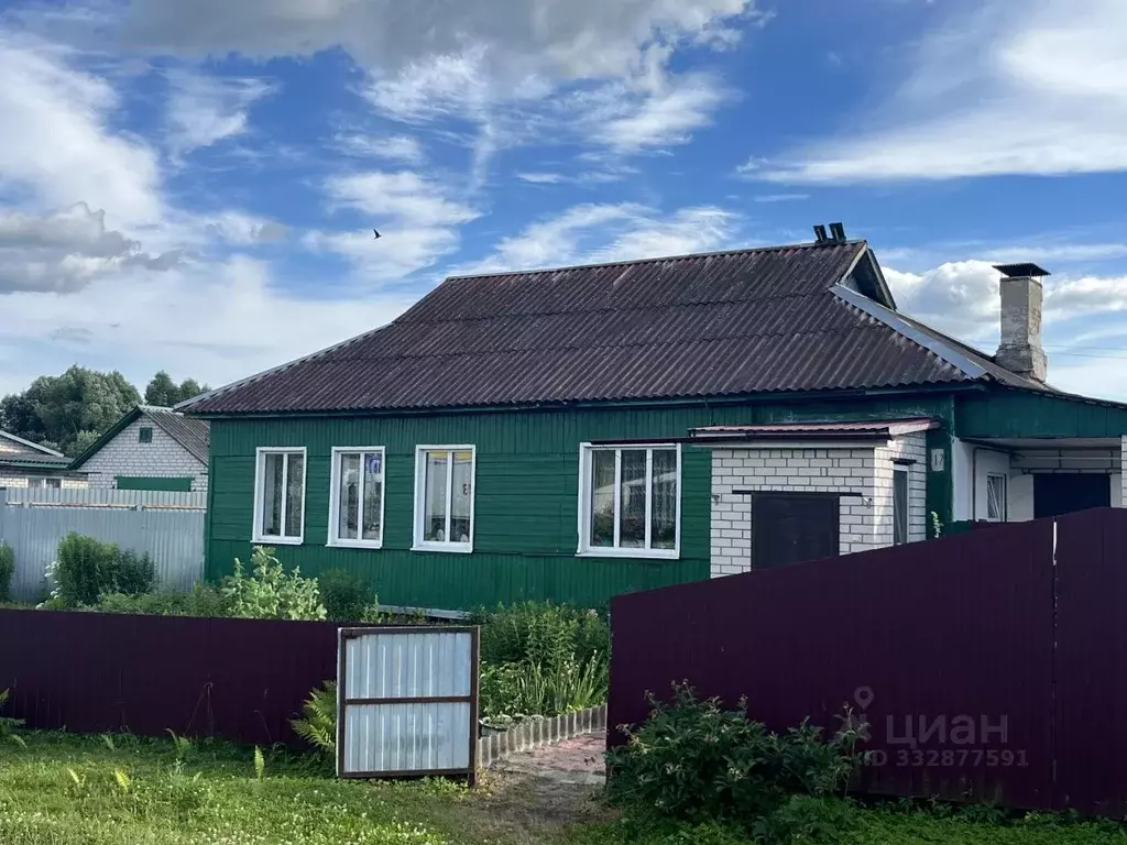 Дом в Брянская область, Карачевское городское поселение, с. Трыковка ... - Фото 2