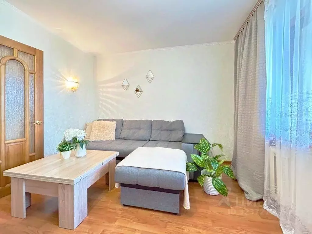 3-к кв. Саратовская область, Балаково ш. Саратовское, 77 (62.0 м) - Фото 1