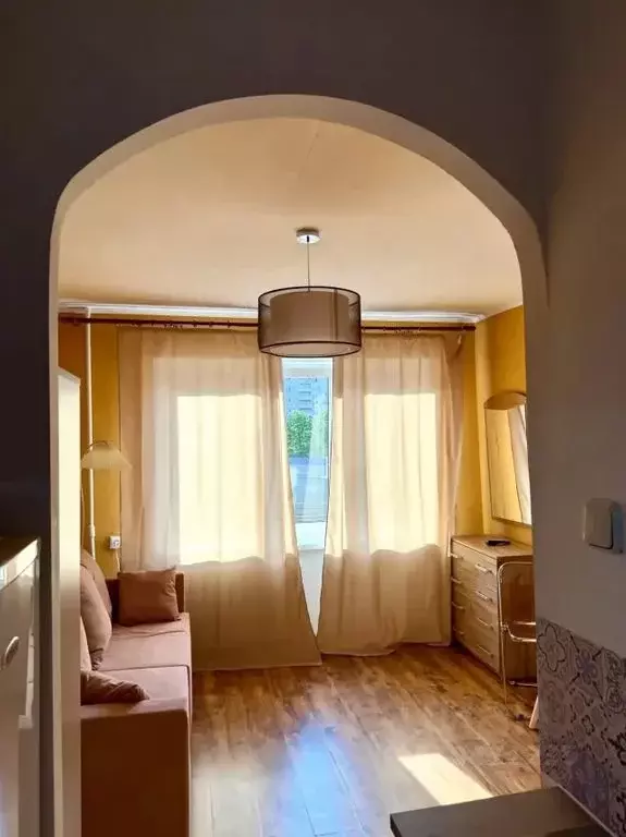 Студия Калининградская область, Калининград Красная ул., 131 (17.0 м) - Фото 2
