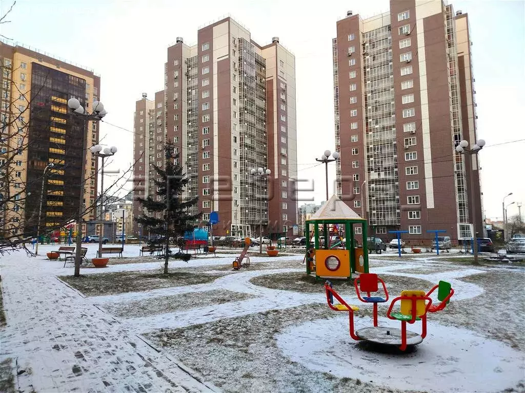 Квартира-студия: Красноярск, улица Петра Подзолкова, 3А (24 м) - Фото 1