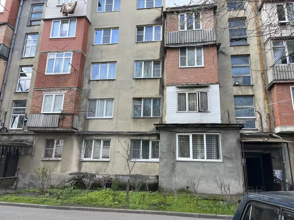 1-к кв. Северная Осетия, Владикавказ пл. 50 лет Октября, 6А (30.0 м) - Фото 2