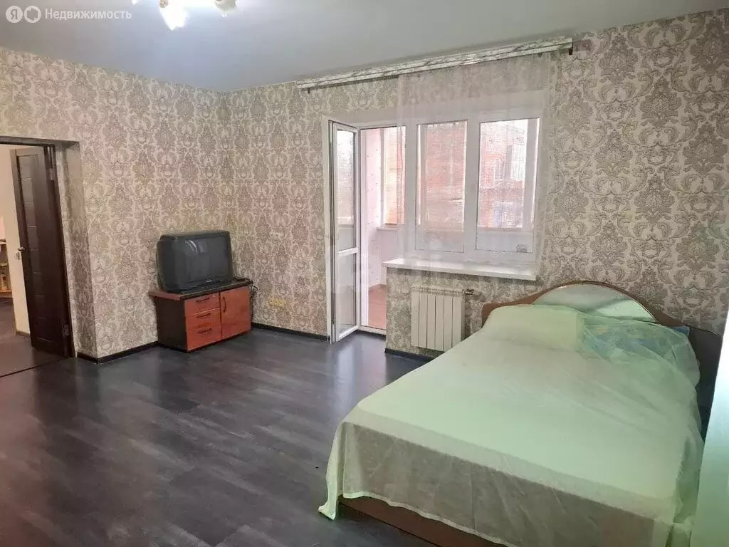 1-комнатная квартира: Волгоград, район Семь Ветров, бульвар 30-летия ... - Фото 2