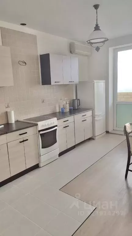 2-к кв. Краснодарский край, Краснодар Кореновская ул., 2к4 (68.0 м) - Фото 1