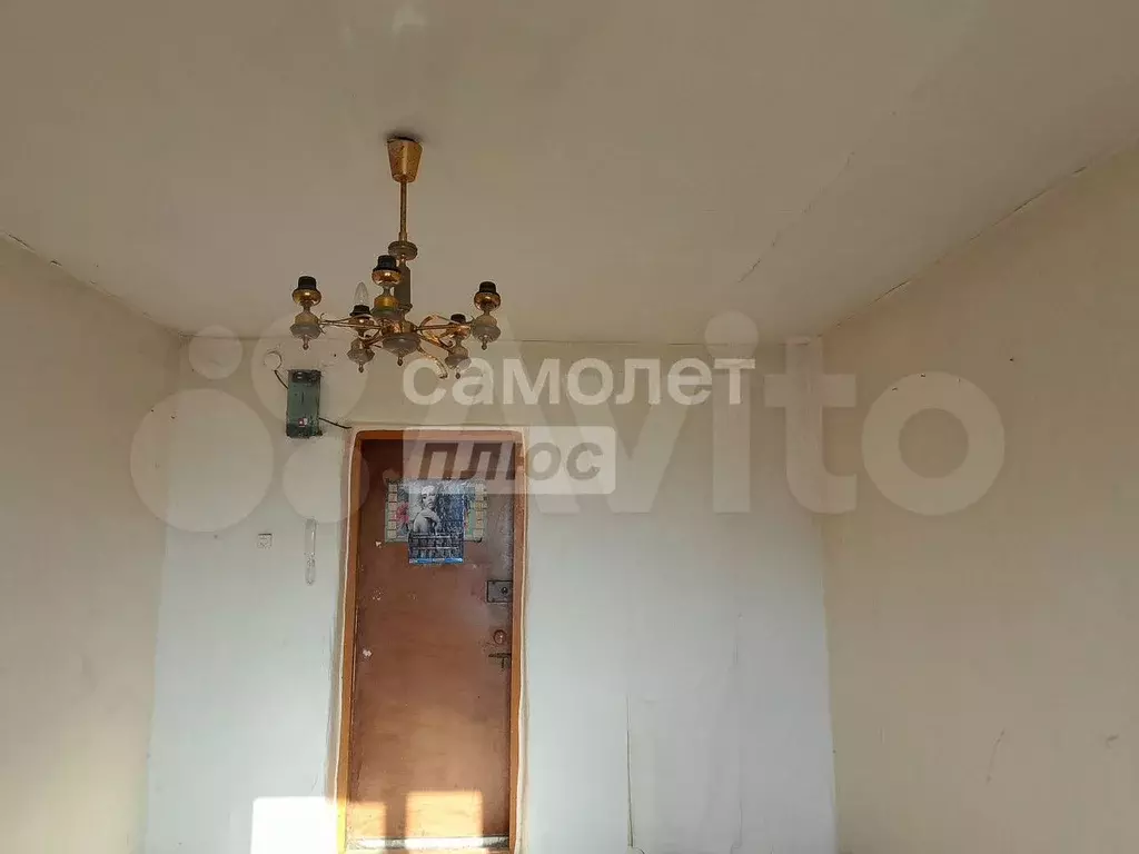Комната 15 м в 4-к., 5/5 эт. - Фото 1