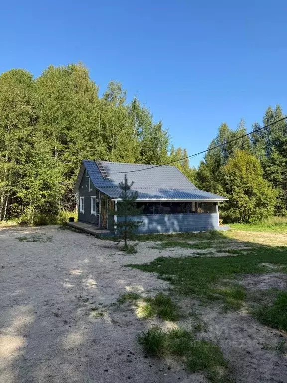 Дом в Карелия, Кондопожский район, Гирвасское с/пос, пос. Райгуба ул. ... - Фото 1