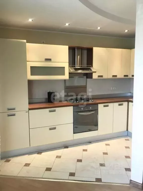 3-к кв. Ставропольский край, Ставрополь ул. Ленина, 63 (168.0 м) - Фото 1