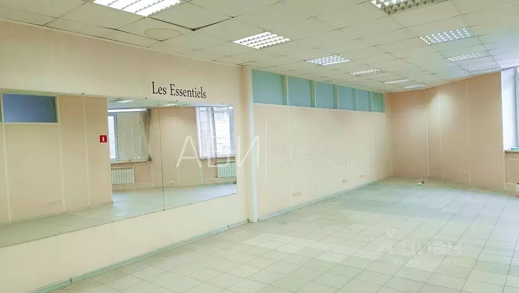 Помещение свободного назначения в Новосибирская область, Новосибирск ... - Фото 1