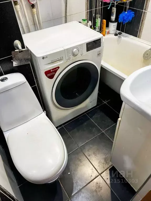 3-к кв. Рязанская область, Рязань ул. Стройкова, 65 (57.0 м) - Фото 2