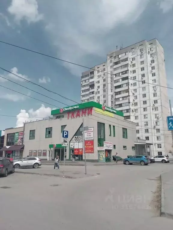 Торговая площадь в Волгоградская область, Волгоград ул. 8-й Воздушной ... - Фото 0