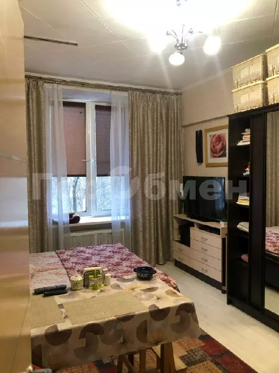 Продается комната в 4-комнатной квартире - Фото 0