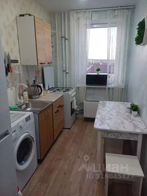 1-к кв. Ростовская область, Таганрог ул. Маршала Жукова, 1Е (38.0 м) - Фото 0