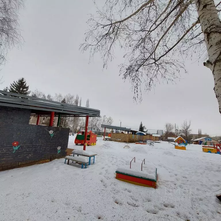 3-к кв. Башкортостан, Мелеуз Смоленская ул, 42 (69.0 м) - Фото 1