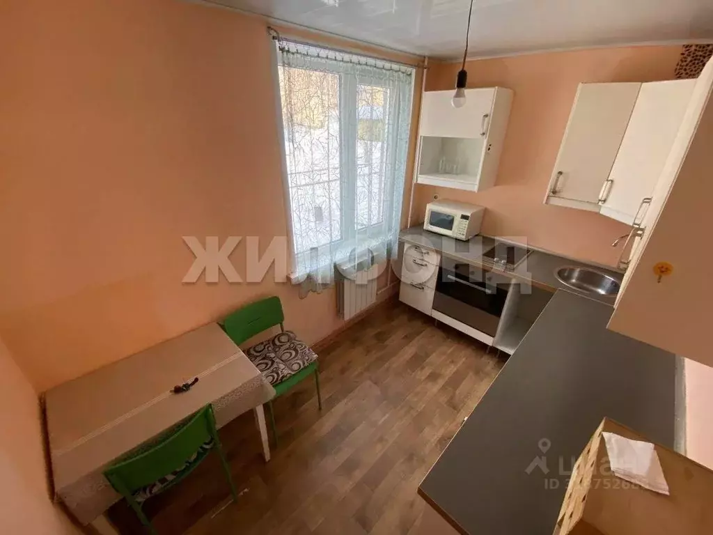 Комната Новосибирская область, Новосибирск ул. Толбухина, 37 (22.4 м) - Фото 1