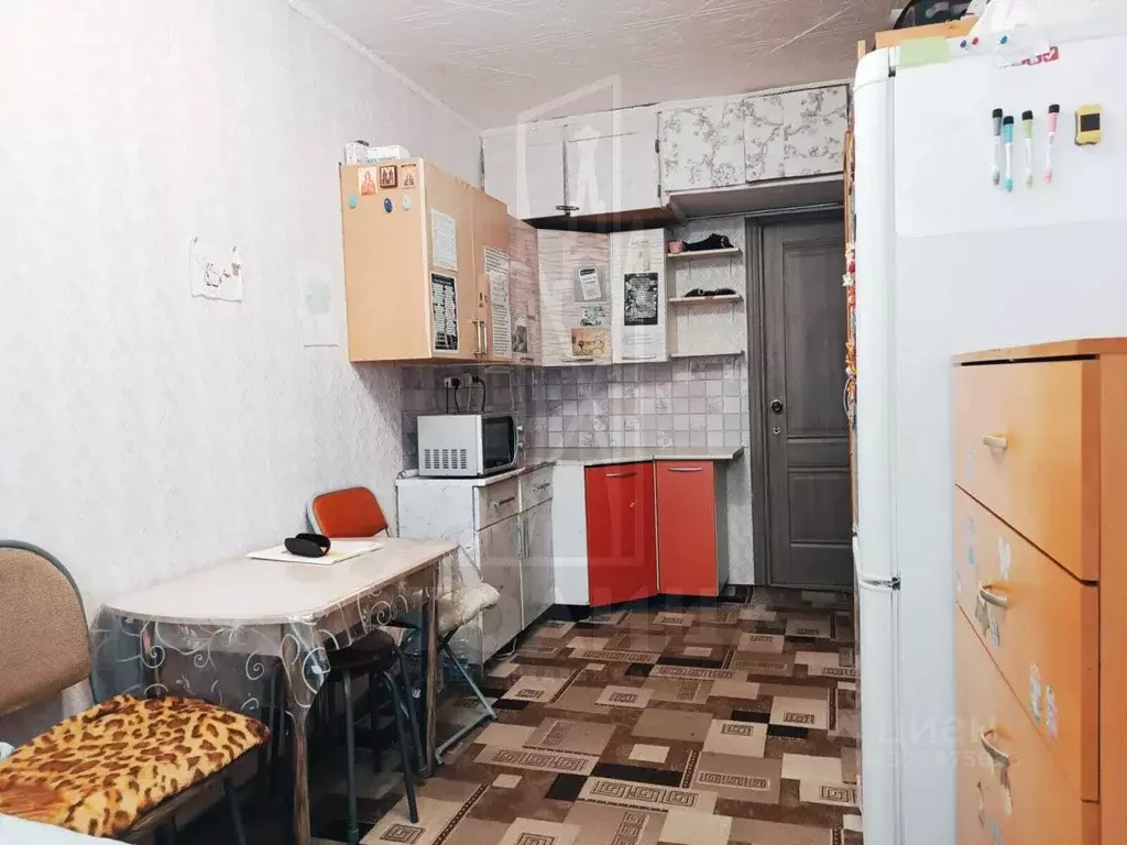 Комната Свердловская область, Екатеринбург ул. Красина, 5 (12.7 м) - Фото 2