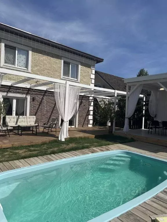 Коттедж в Саратовская область, Саратов ул. Ершовская (158 м) - Фото 2