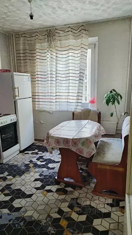 2-к кв. Челябинская область, Челябинск Шуменская ул., 31а (64.0 м) - Фото 0