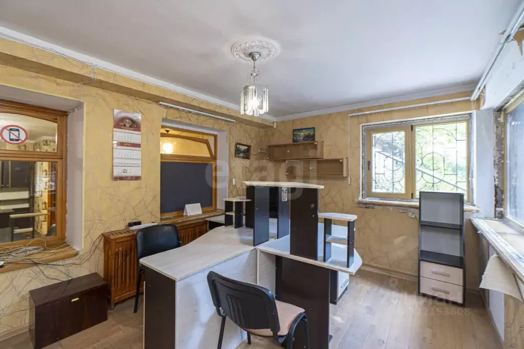 Офис в Севастополь ул. Адмирала Октябрьского, 15 (79 м) - Фото 1