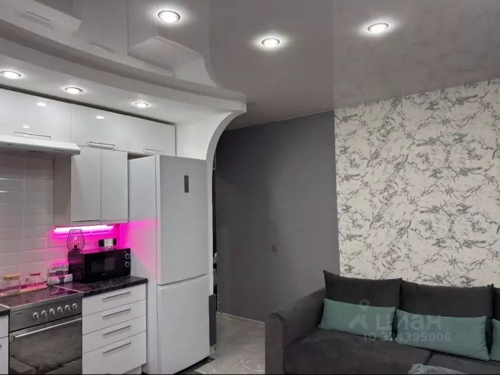 3-к кв. Иркутская область, Иркутск ул. Розы Люксембург, 351 (48.0 м) - Фото 2