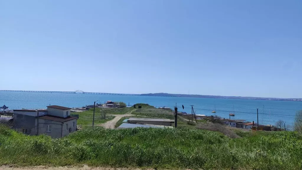 Таунхаус в Крым, Керчь ул. Ленина (100 м) - Фото 1