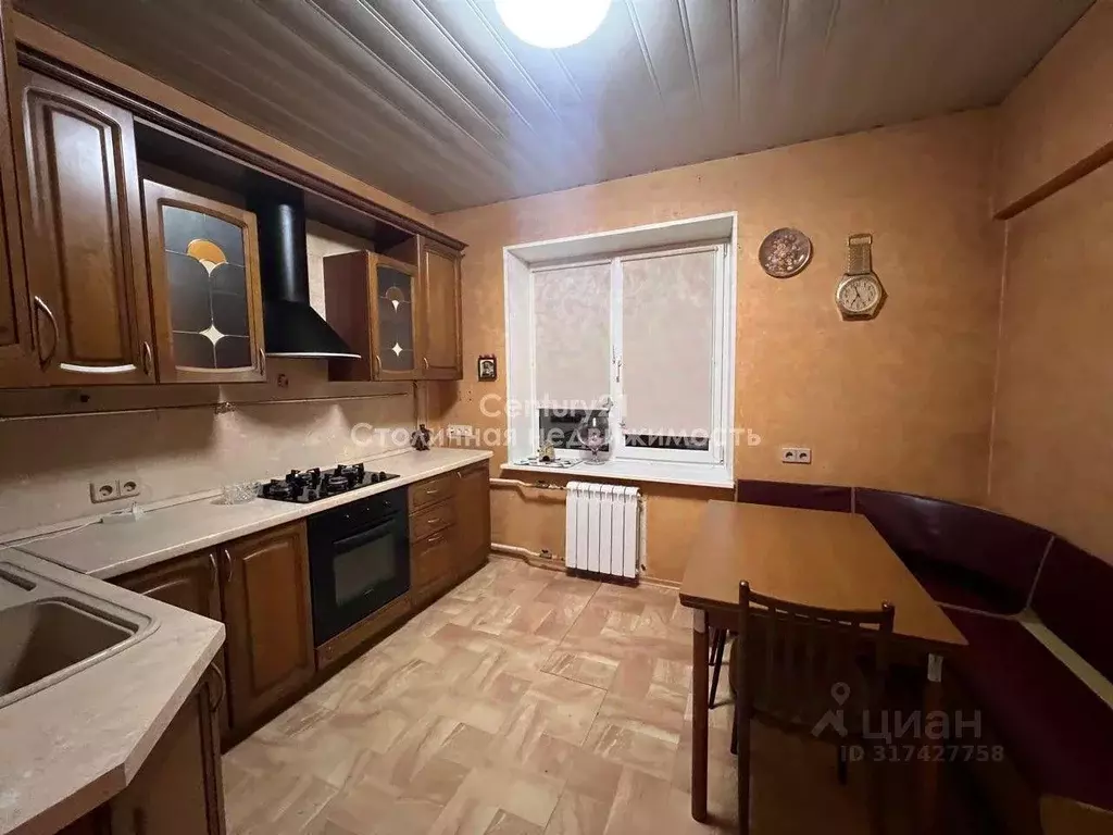 Квартира, 4 комнаты, 93.1 м - Фото 0