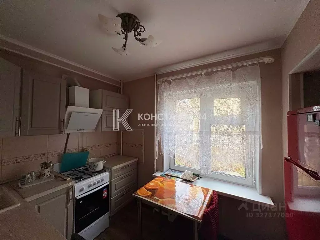 2-к кв. Челябинская область, Челябинск ул. Гагарина, 32Б (45.0 м) - Фото 2