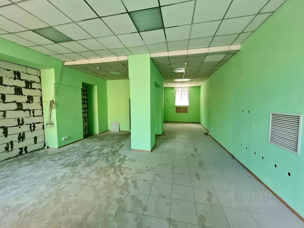 Помещение свободного назначения в Ростовская область, Таганрог ул. ... - Фото 1