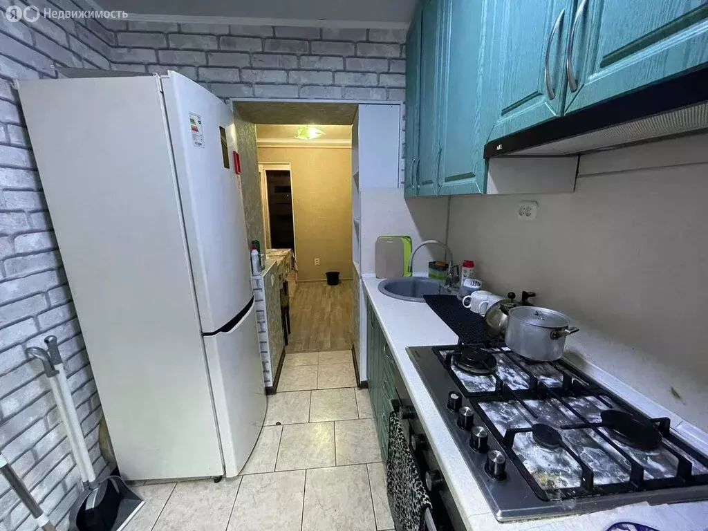 2-комнатная квартира: Пятигорск, улица Орджоникидзе, 3 (30 м) - Фото 0