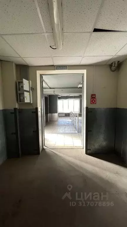 Помещение свободного назначения в Красноярский край, Красноярск ул. ... - Фото 1