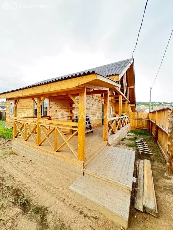 Дом в Нижний Саянтуй, ДНТ Гевс, Онгуренская улица (230 м) - Фото 0