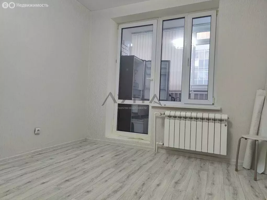 Квартира-студия: Набережные Челны, проспект Раиса Беляева, 42В (17.3 ... - Фото 2