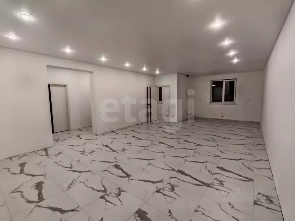 Дом в Свердловская область, Белоярский муниципальный округ, пос. ... - Фото 1