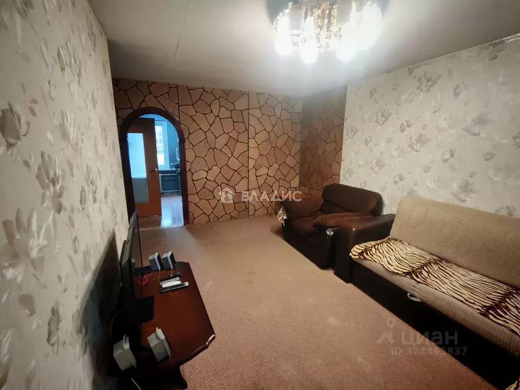 3-к кв. Владимирская область, Ковров ул. Барсукова, 27/8 (56.0 м) - Фото 2