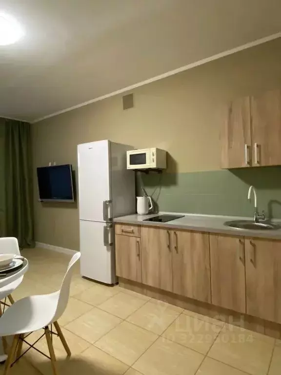 2-к кв. Татарстан, Казань ул. Адоратского, 4 (80.0 м) - Фото 2