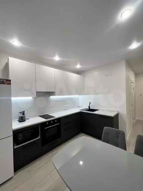1-к. квартира, 40 м, 5/17 эт. - Фото 1