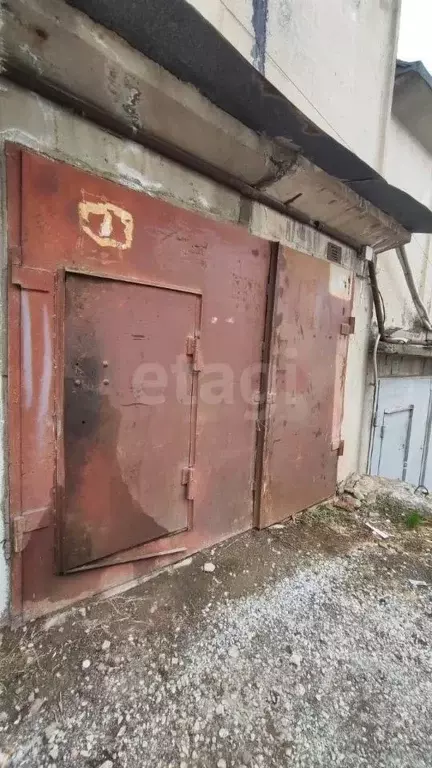 Гараж в Приморский край, Владивосток ул. Тухачевского, 44 (34 м) - Фото 1