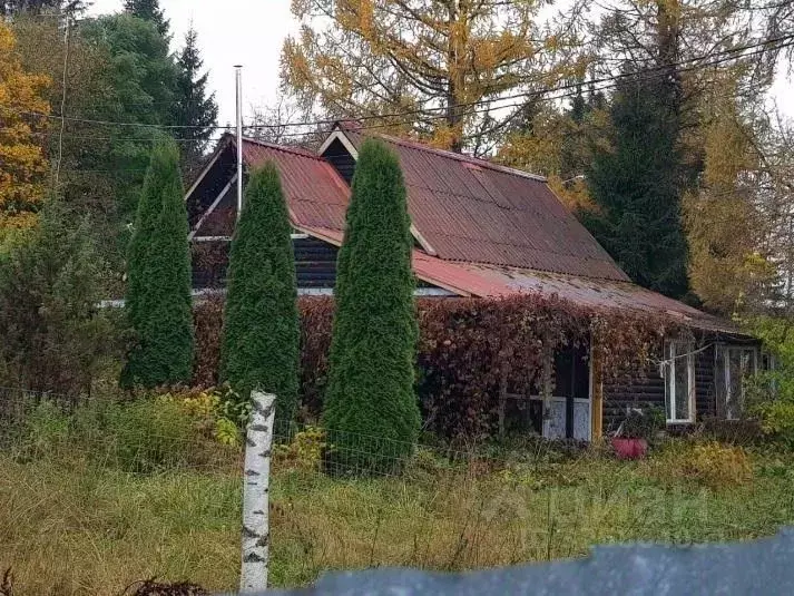 Дом в Ленинградская область, Приозерский район, Сосновское с/пос, д. ... - Фото 1