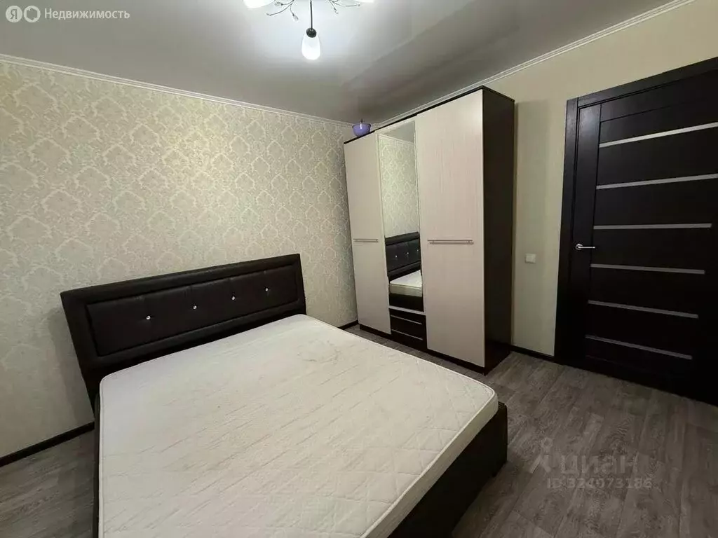 2-комнатная квартира: Энгельс, улица Марины Расковой, 5 (50 м) - Фото 1