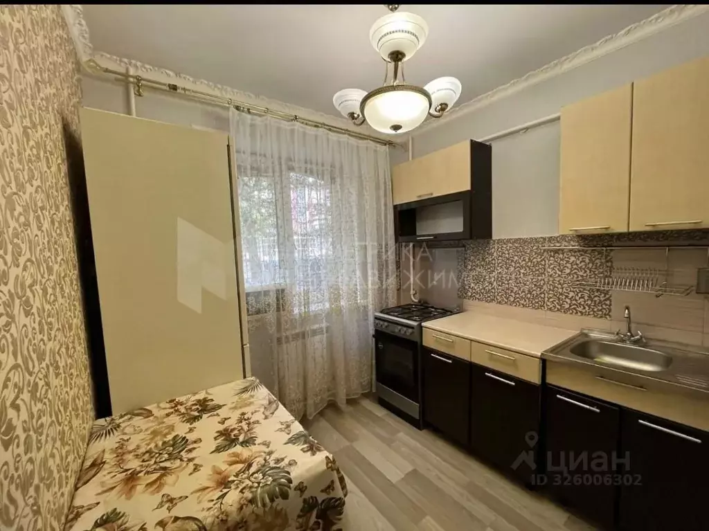 2-к кв. Тюменская область, Тюмень Севастопольская ул., 17 (46.0 м) - Фото 1