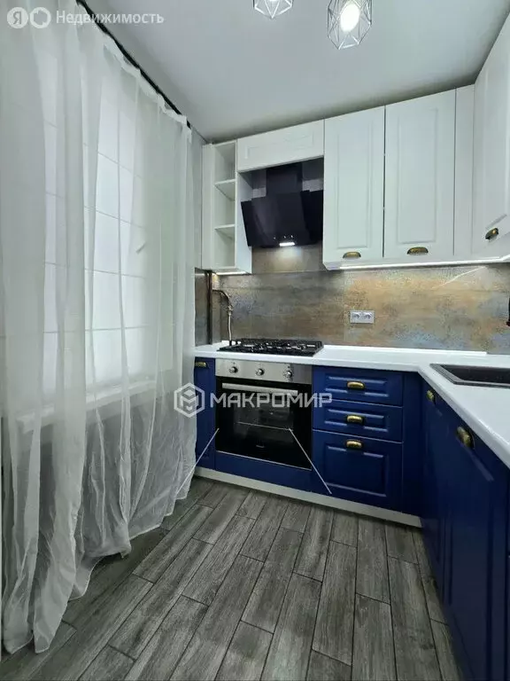 3-комнатная квартира: Санкт-Петербург, Счастливая улица, 19 (41.6 м) - Фото 1