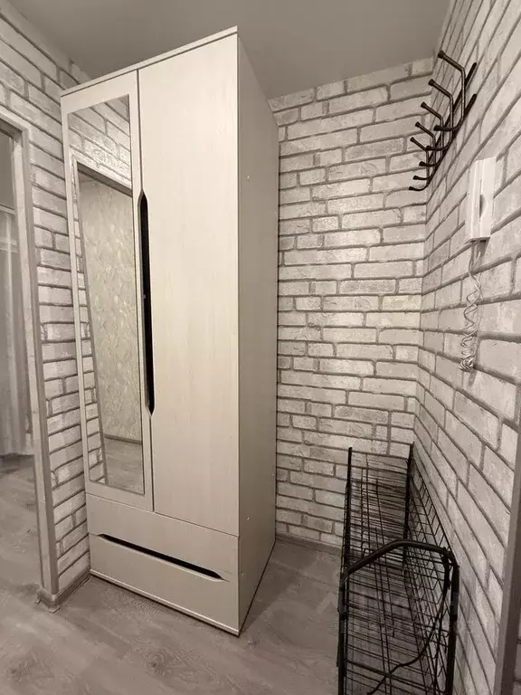 Студия Иркутская область, Иркутск Байкальская ул., 257Б (19.0 м) - Фото 1