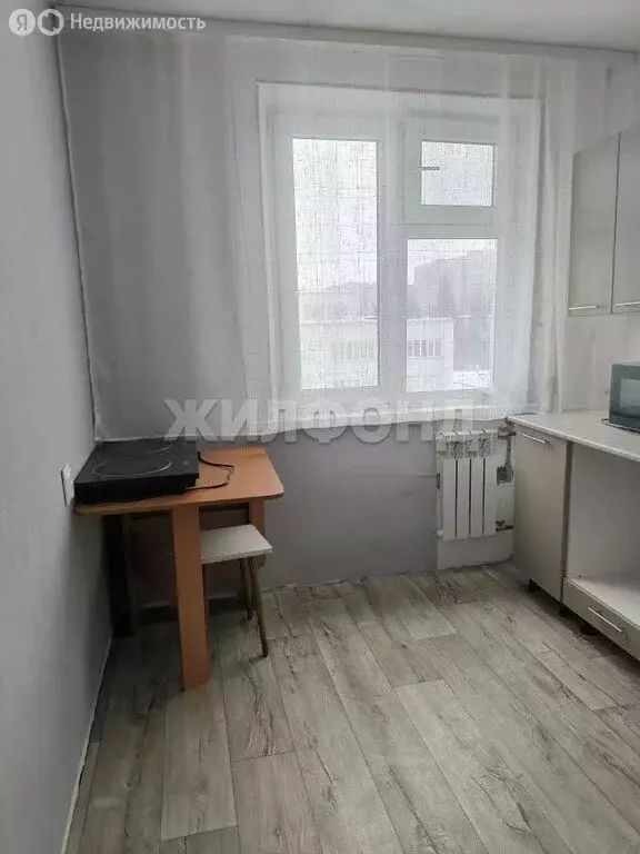 1-комнатная квартира: Бердск, Комсомольская улица, 17 (30 м) - Фото 2