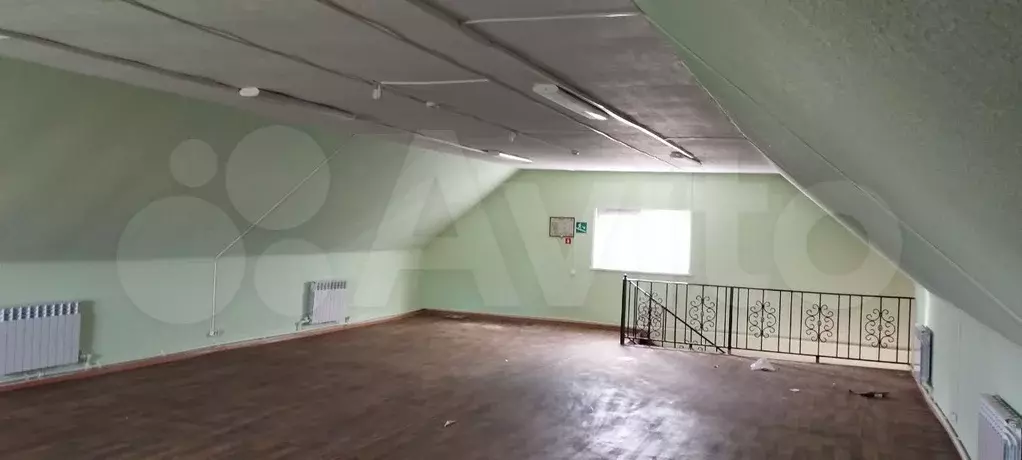 Продаётся коммерческое помещение в центре посёлка - Фото 1