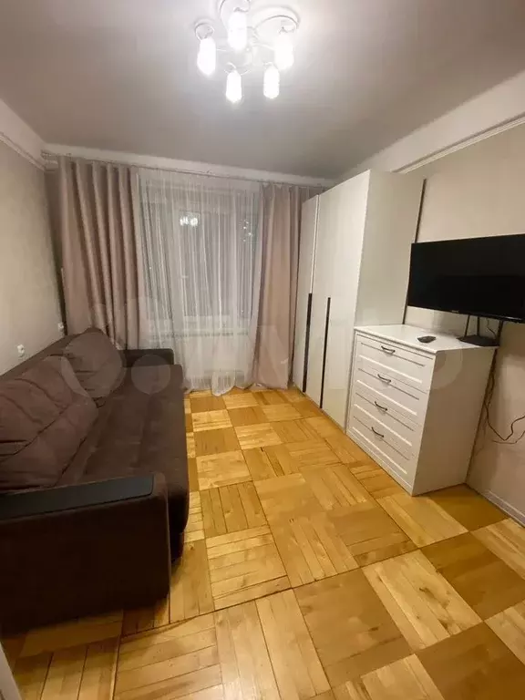 Комната 31 м в 1-к., 6/9 эт. - Фото 1