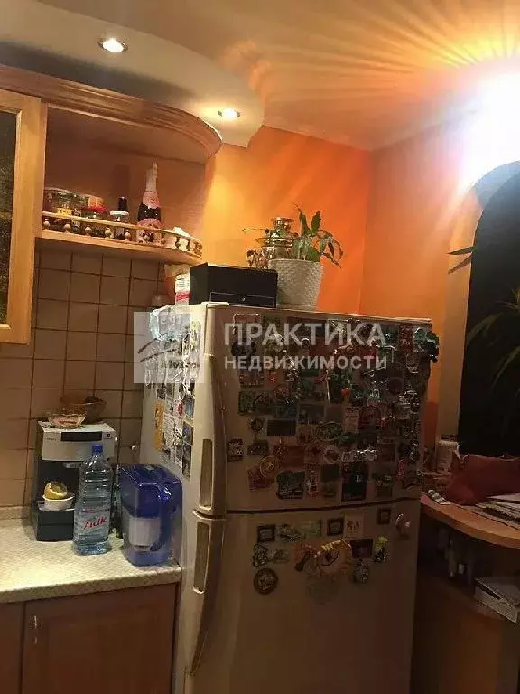 Продается 2-комнатная квартира - Фото 1