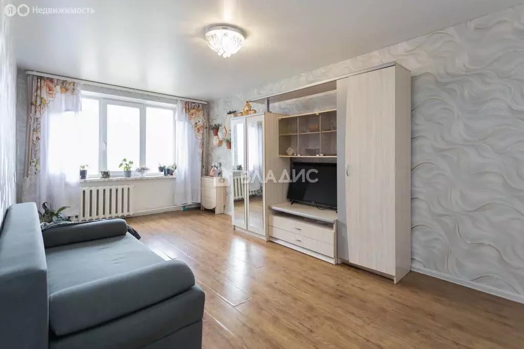 3-комнатная квартира: Петрозаводск, улица Фрунзе, 14А (59.6 м) - Фото 0