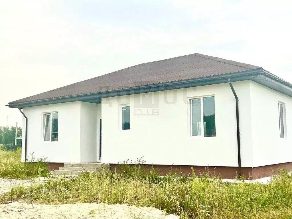 Дом в Свердловская область, Сысертский муниципальный округ, д. ... - Фото 1