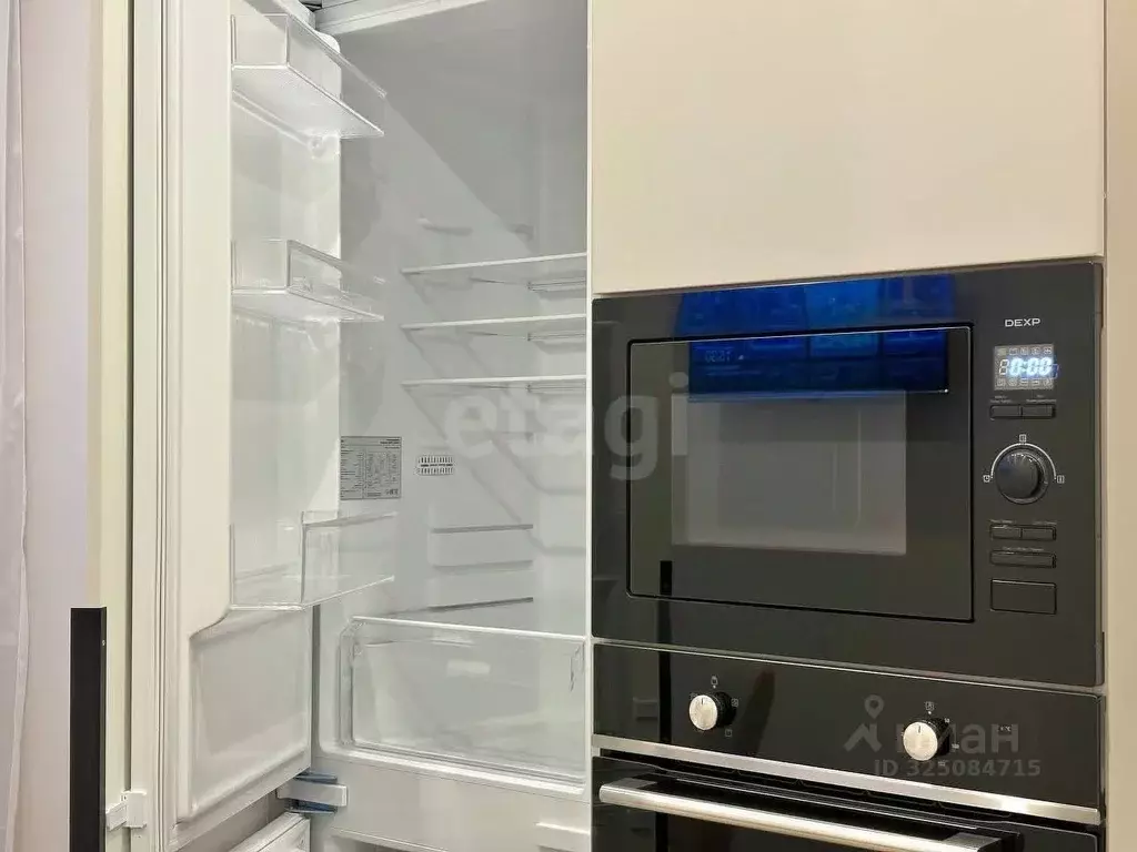 2-к кв. Тюменская область, Тюмень ул. 2-я Луговая, 24к3 (65.0 м) - Фото 2