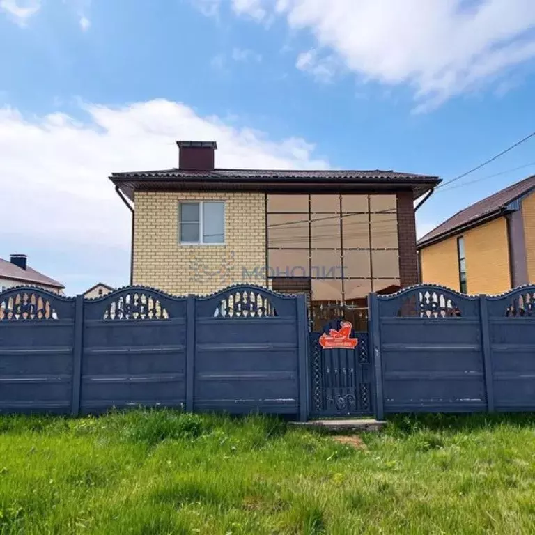 Коттедж в Нижегородская область, Нижний Новгород д. Кусаковка, ул. ... - Фото 1
