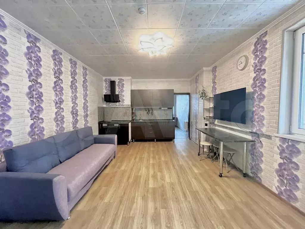 2-к. квартира, 60,1 м, 4/9 эт. - Фото 0