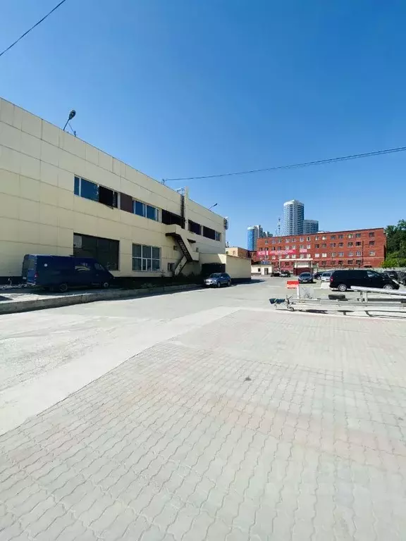 Склад в Свердловская область, Екатеринбург ул. Черкасская, 9 (110 м) - Фото 0